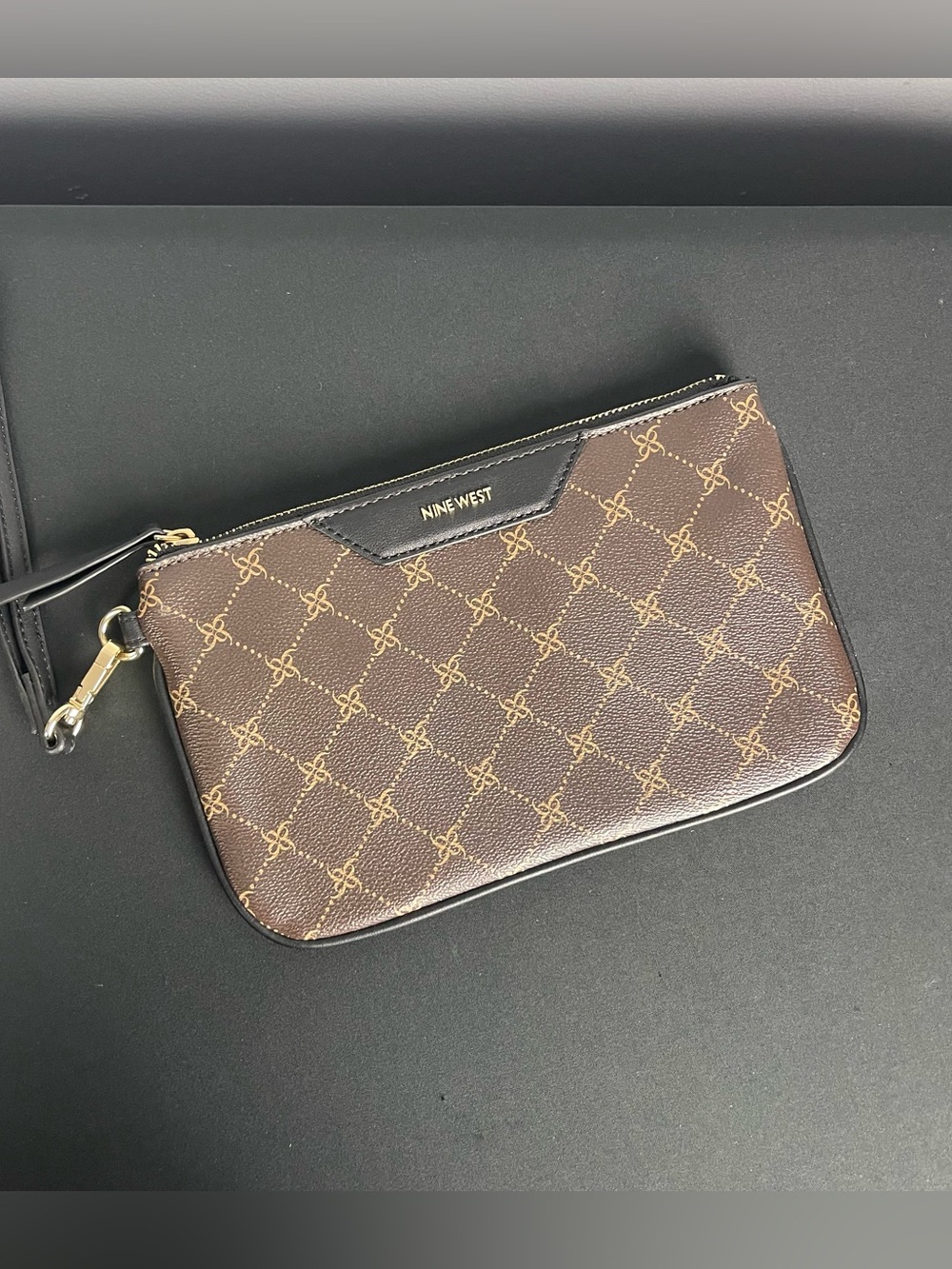 Nine West Wristlet
